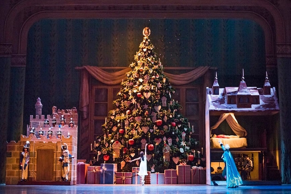 EVERYMAN Nutcracker 24